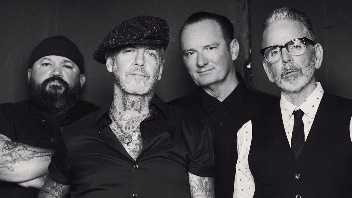 Social Distortion