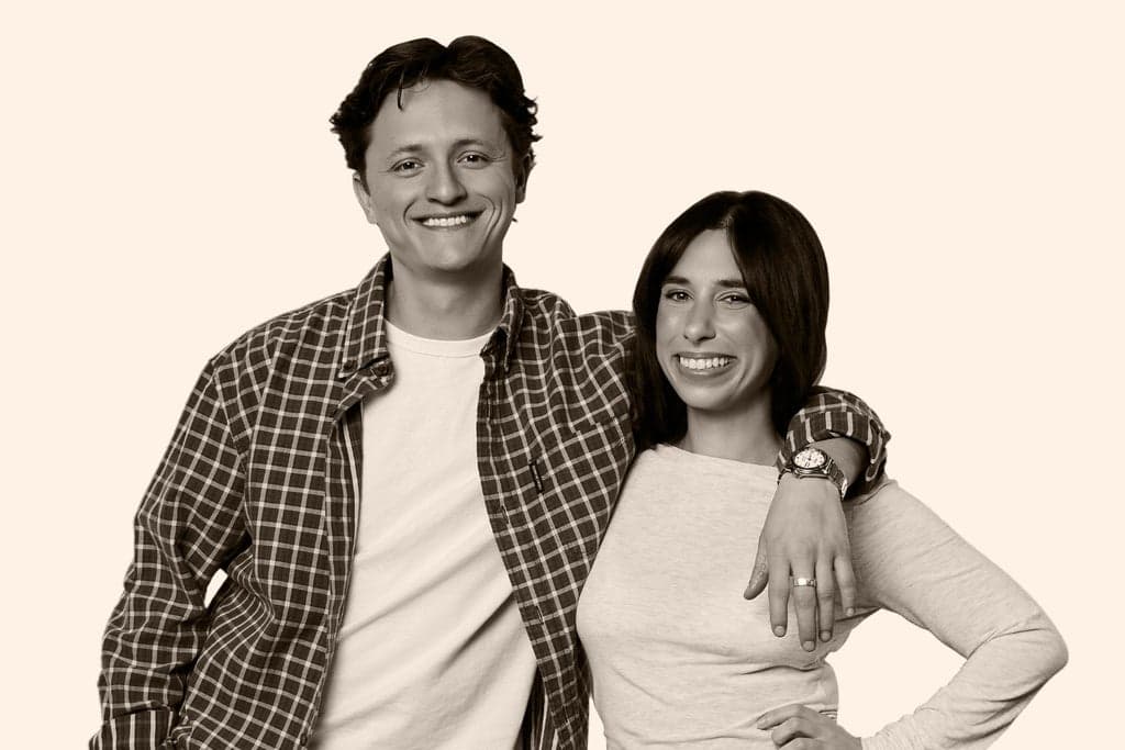 Brooke And Connor Make A Podcast Live