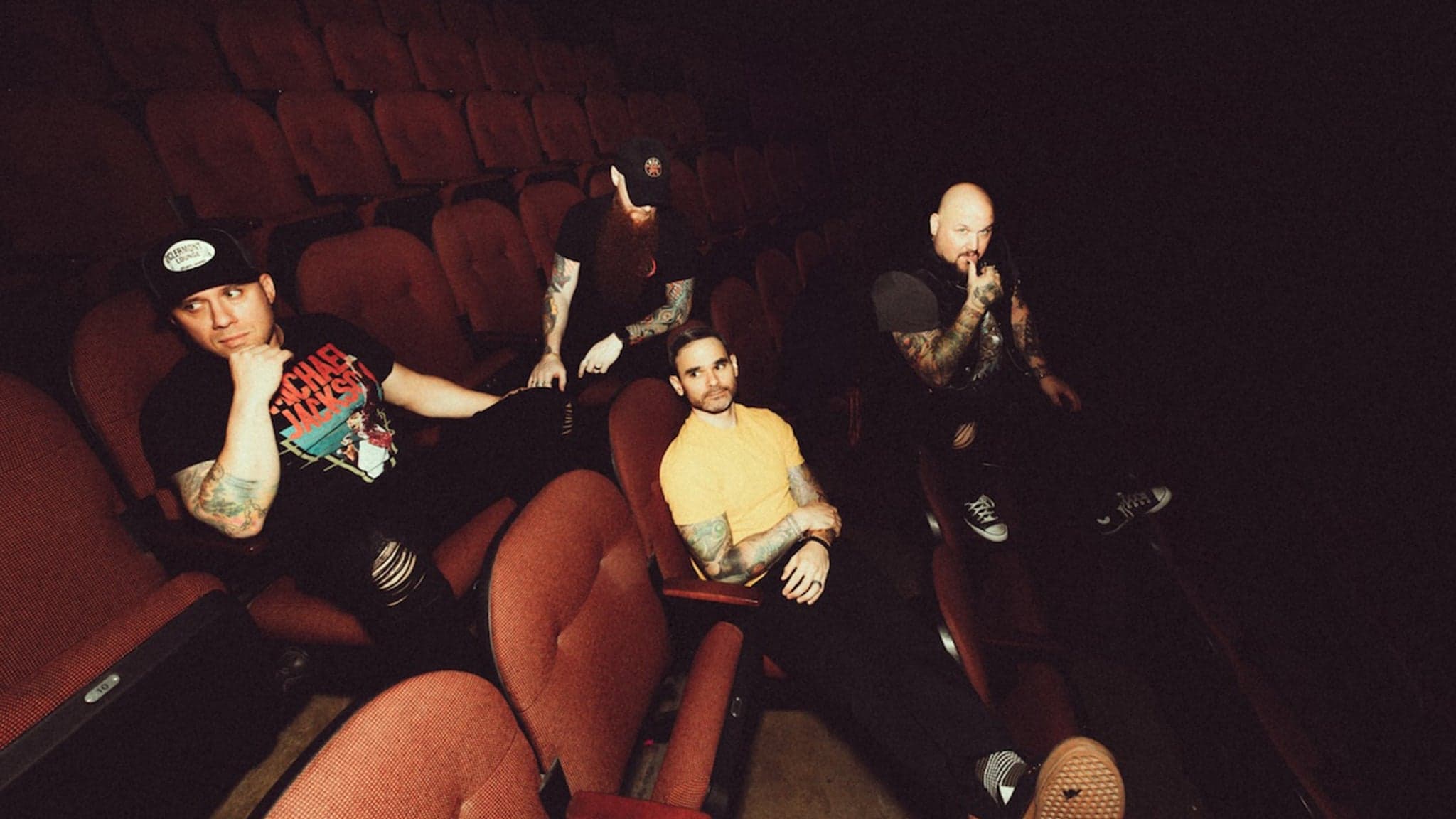 ATREYU THE CURSE TOUR